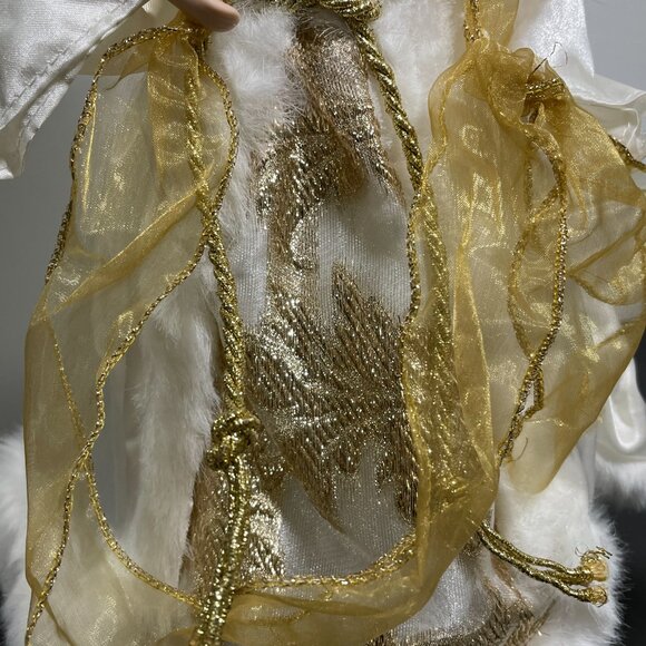 Angelic Angel Christmas Tree Topper Holiday Décor - Picture 4 of 7